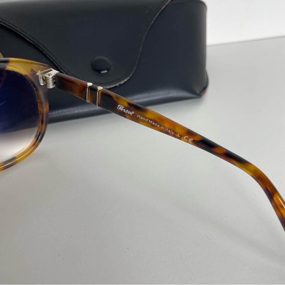 Persol Sunglasses - Picture 4 of 9